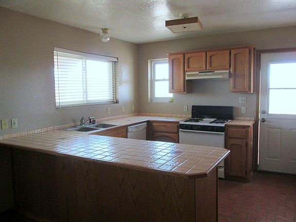 3rd image of 14 Ryan Ct