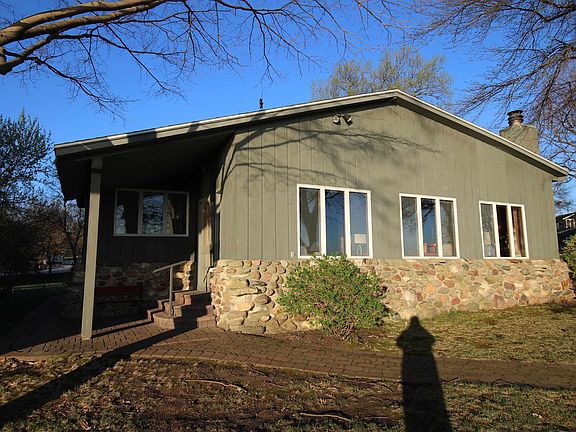 2nd image of 24040 Stevens Cove Dr