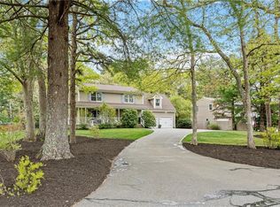 46 Sharon Dr, Coventry, RI 02816