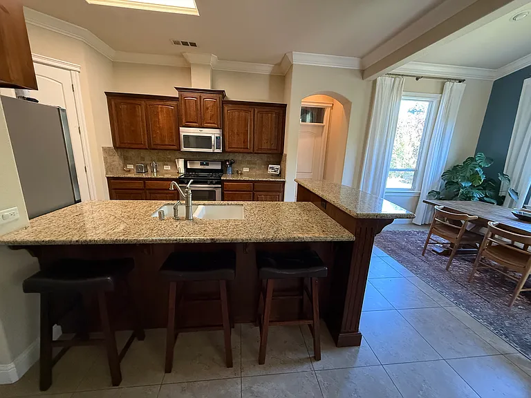 619 Mill Valley Pkwy — Photo 5