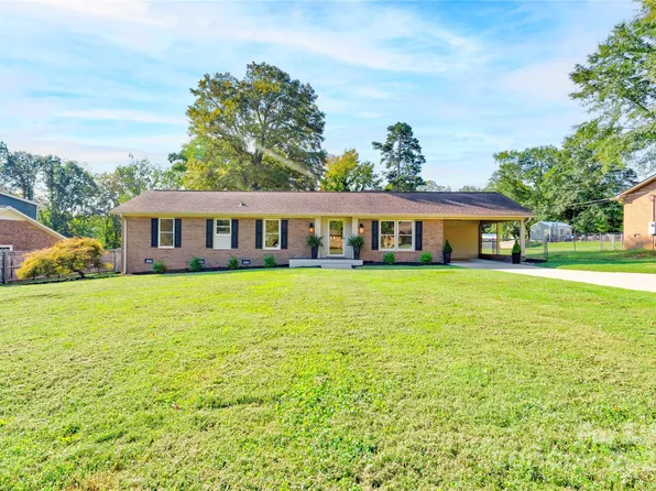 1612 N Oak Dr, Shelby, NC 28150