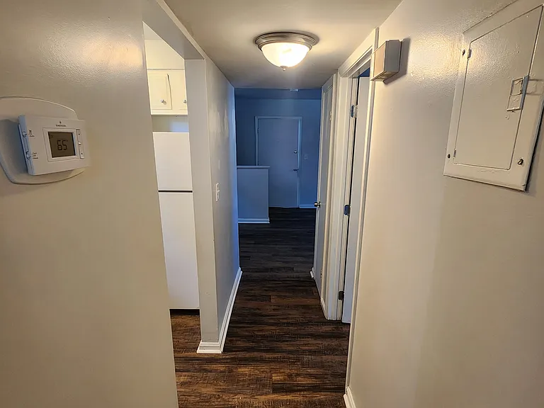 1300 Oakwood Ave #1 — Photo 13