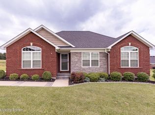 402 Rossie Ct, Bardstown, KY 40004