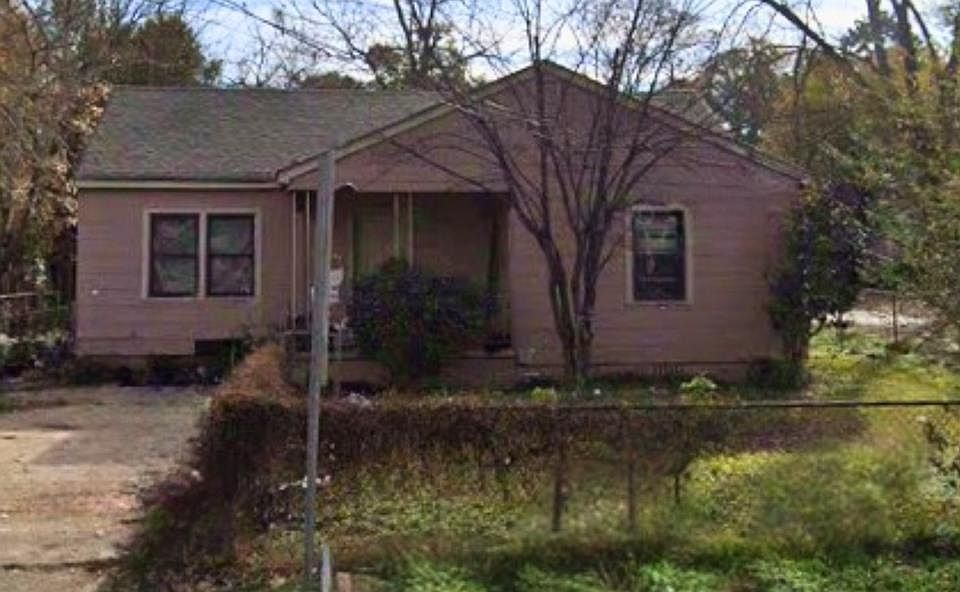 1st image of 338 31st Ave