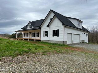 187 Dairymont Dr, Pittsboro, NC 27312