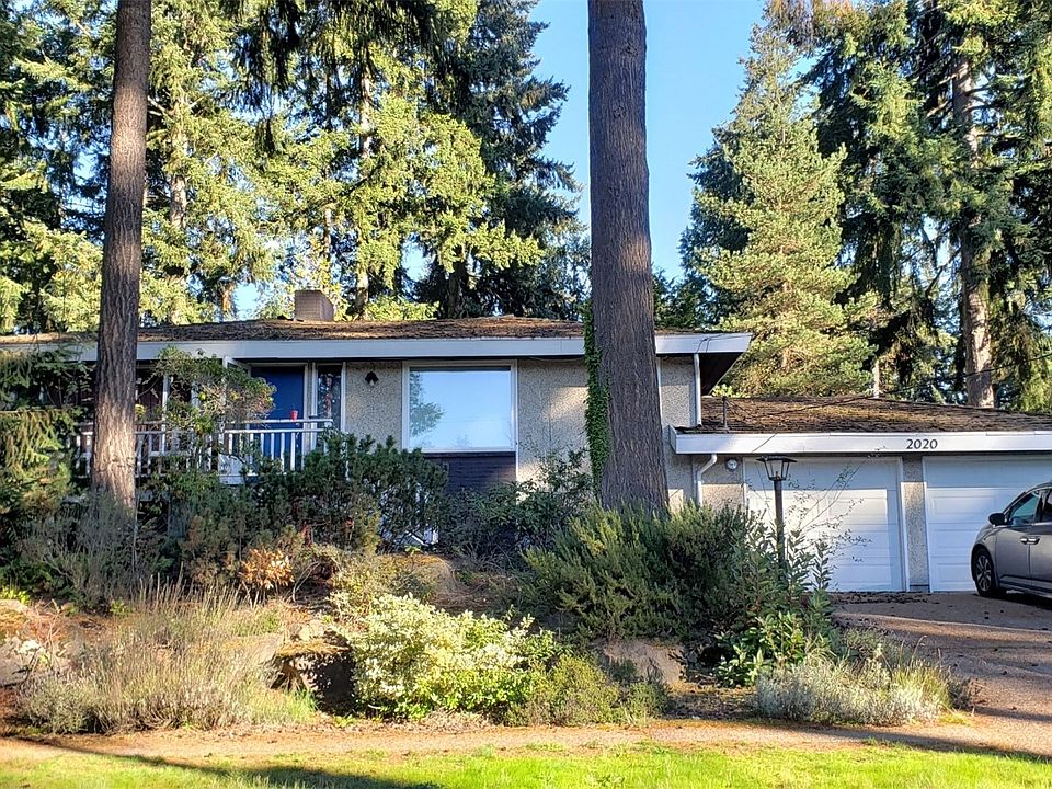 1st image of 2020 151st Ave SE