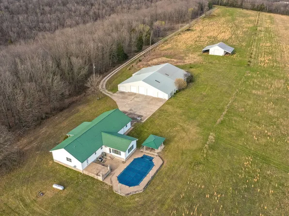 925 Middleton, Taneyville, MO 65759