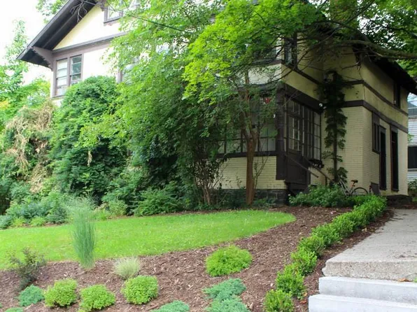 514 E Buffalo St, Ithaca, NY