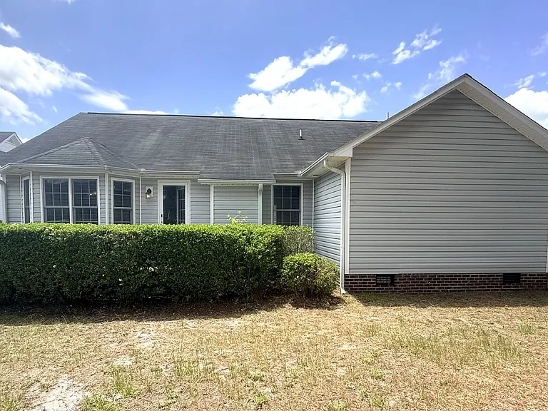 3019 Burton Dr — Photo 22