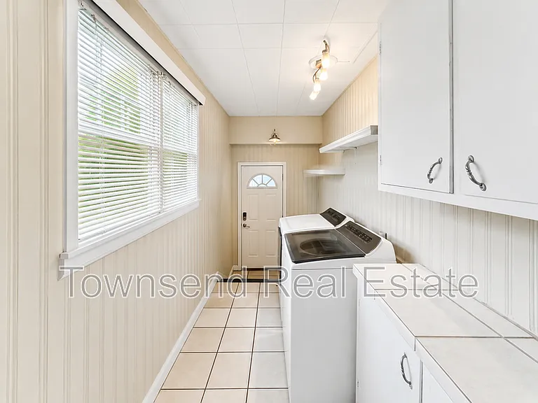 2534 McNeill Cir — Photo 18