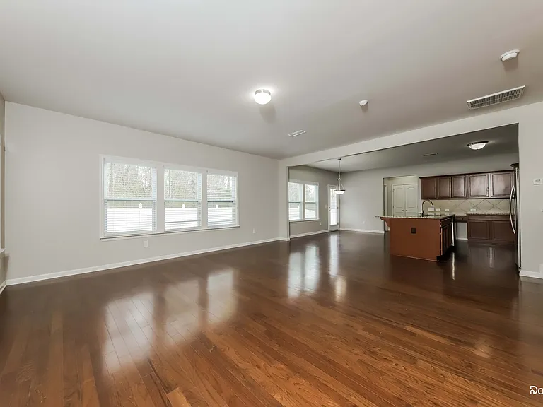 459 Shady Grove Ct — Photo 7