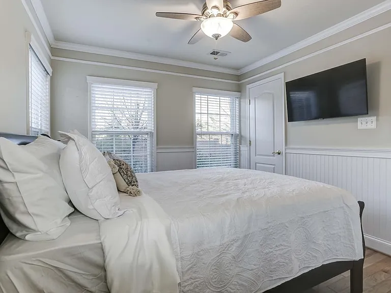 20345 Notting Hill Way — Photo 7