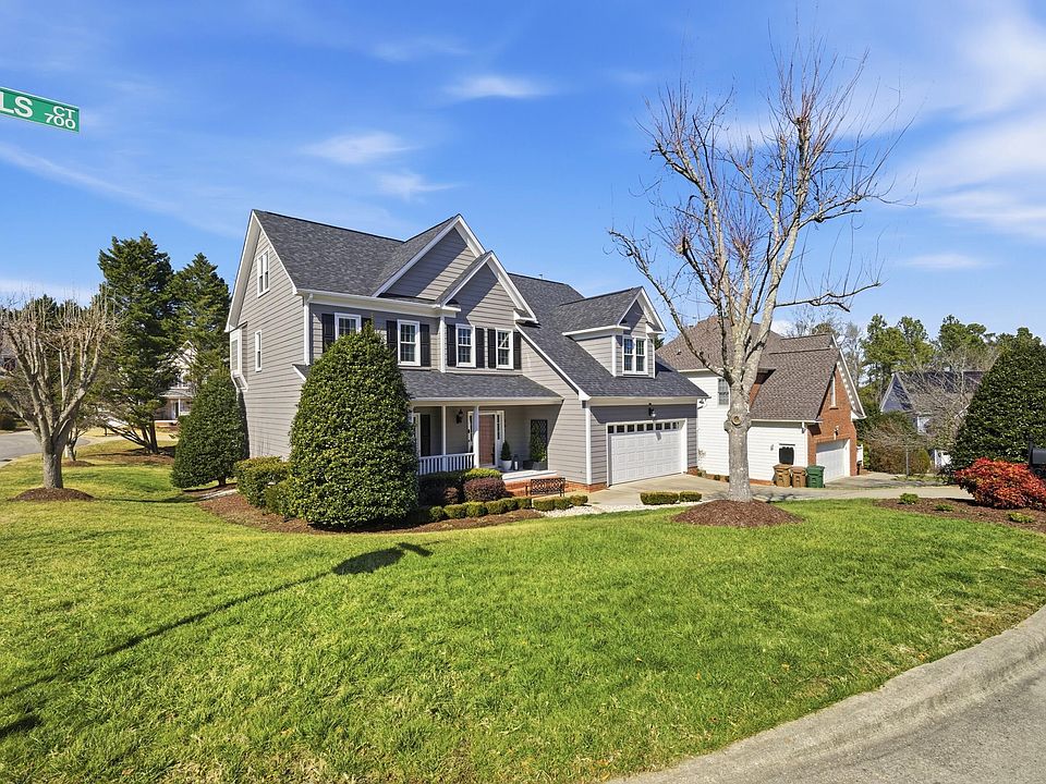 701 Red Top Hills Ct, Cary, NC 27513 | Zillow