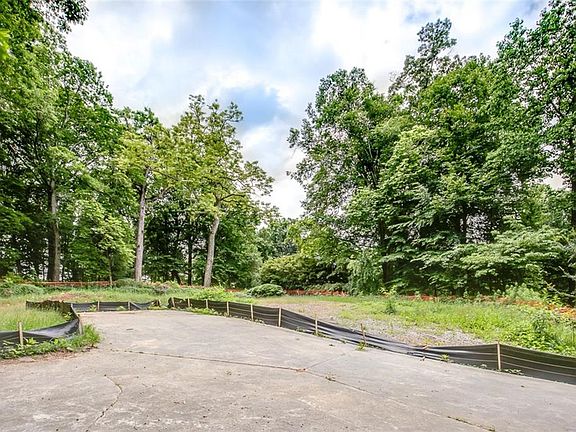 5th image of 849 Lullwater Pkwy NE Lot 12