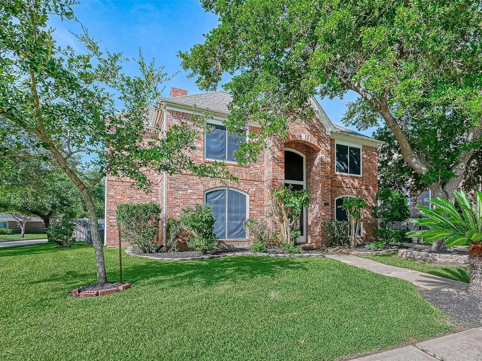 4 bed, 3.5 bath, 3123 sqft, $2,850 — Photo 2