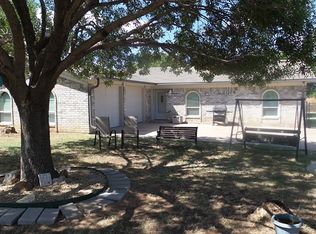 2014 N Broadway St, Ballinger, TX 76821