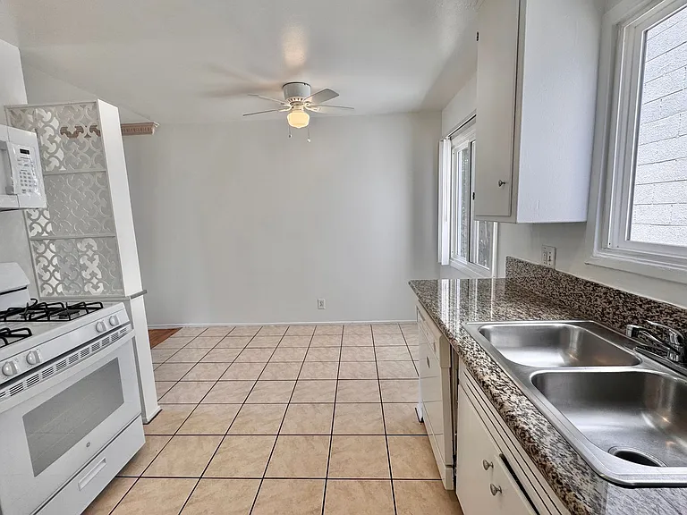 8871 W 18th St — Photo 10