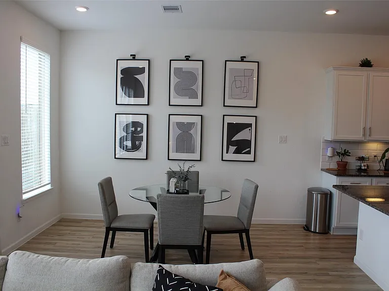 4203 Champlain Way — Photo 14