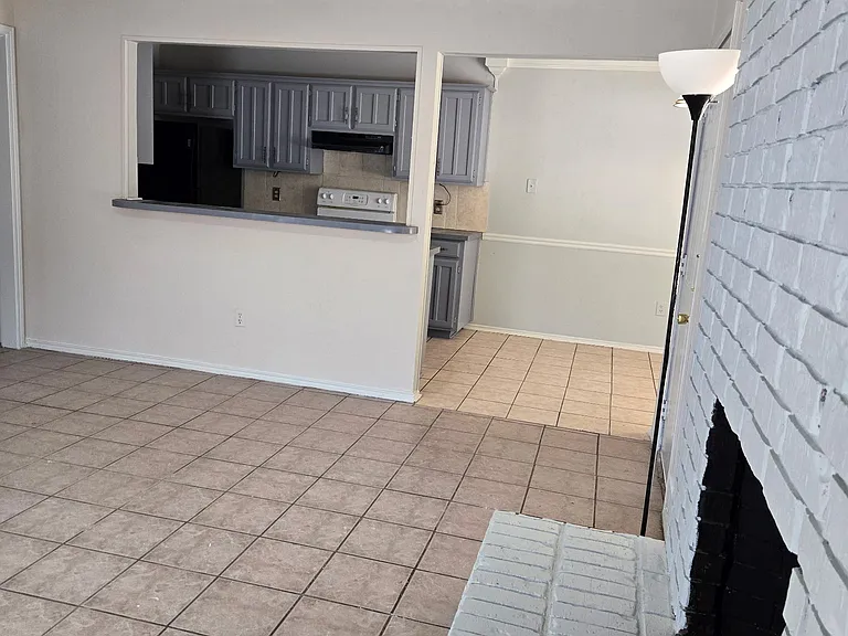 5225 Wild Horse Ct — Photo 7