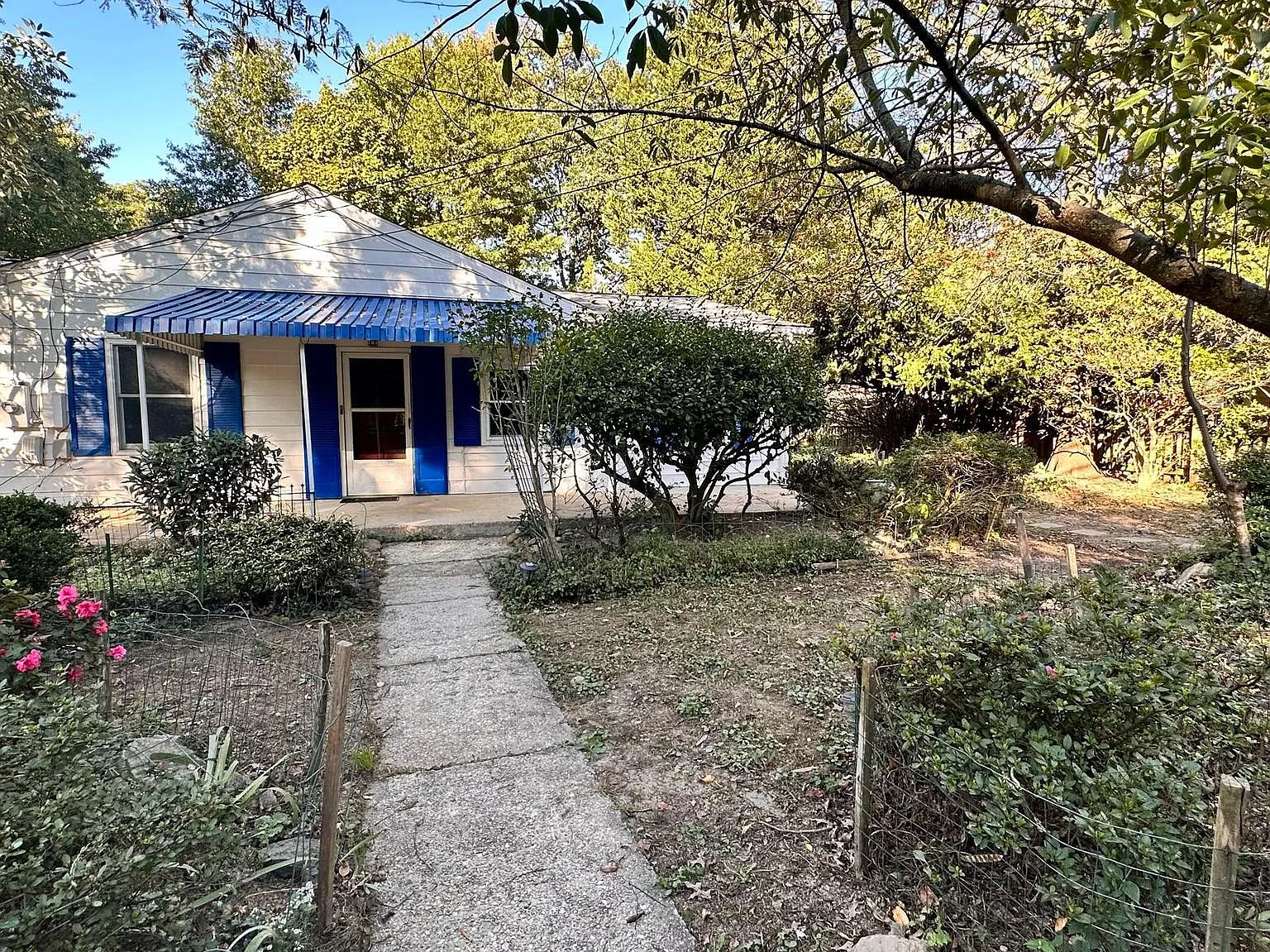 4 bed, 1840 sqft, $3,300 — Photo 2