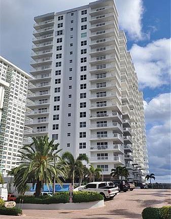 2nd image of 3850 Galt Ocean Dr APT 1008