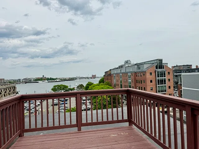 300 North St #5 — Photo 18