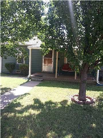 2nd image of 309 N Custer Ave