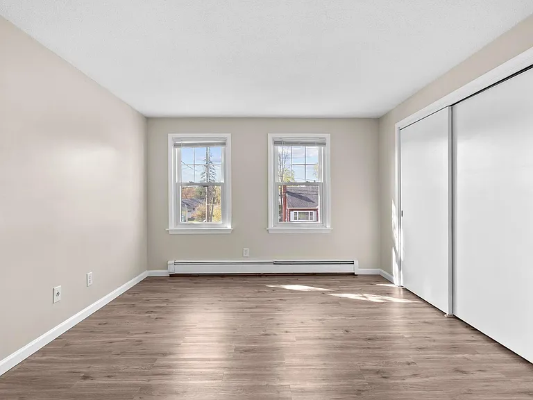 11 Fern St #B — Photo 19