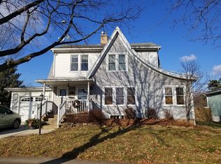 2403 8th St, Monroe, WI 53566