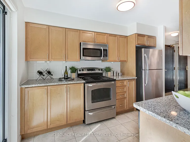 51 Lower Simcoe St #607 — Photo 18