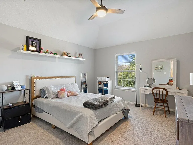 3307 Columbus Way — Photo 27