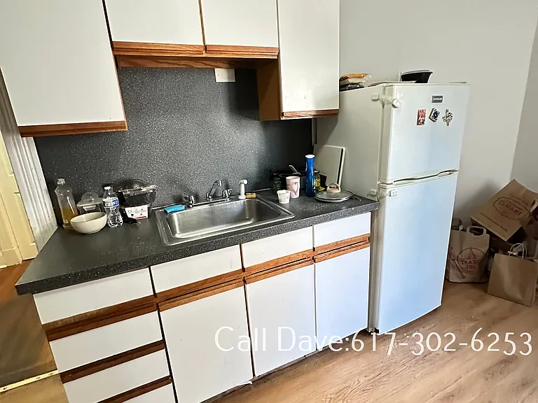1626 Commonwealth Ave #14 — Photo 8