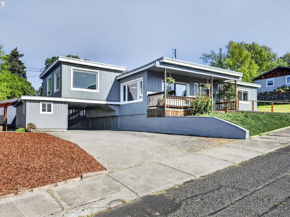 1712 Nevada St, The Dalles, OR 97058