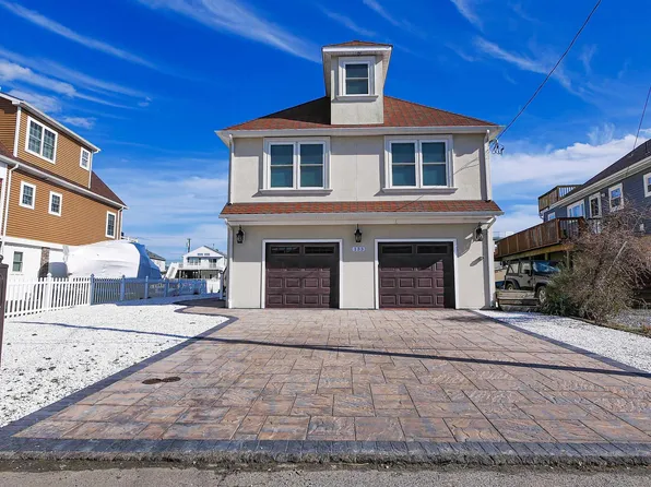133 S Captains Dr, Little Egg Harbor, NJ 08087
