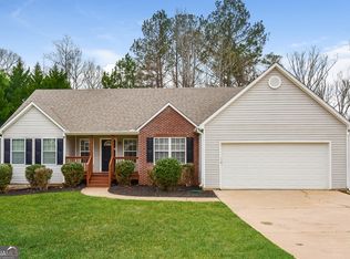 40 Dearing Woods Ln, Covington, GA 30014