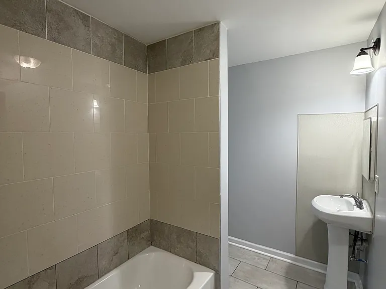 223 Rusling St — Photo 10