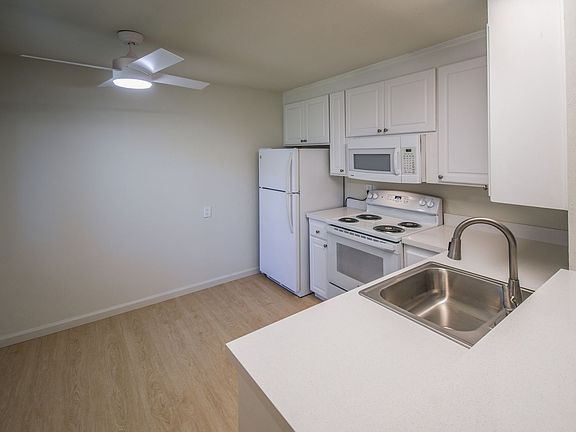 3rd image of 501 Plum St #1B-1Ba