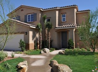 686 Las Lomas St, Imperial, CA 92251