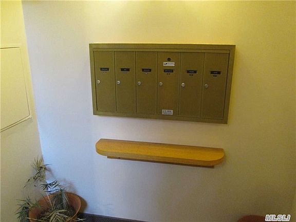 5th image of 15 Edwards St APT 1J