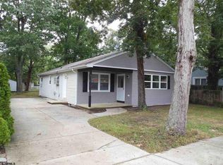 653 5th St, Somers Point, NJ 08244