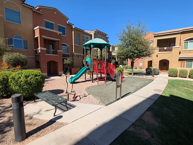 240 W Juniper Ave #1124 — Photo 30
