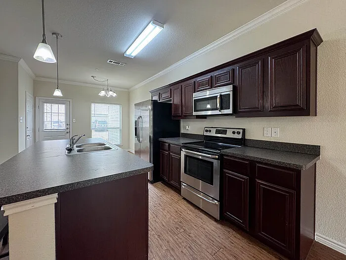 5513 Galante Ln — Photo 4