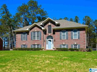 219 Briarwood Dr, Columbiana, AL 35051