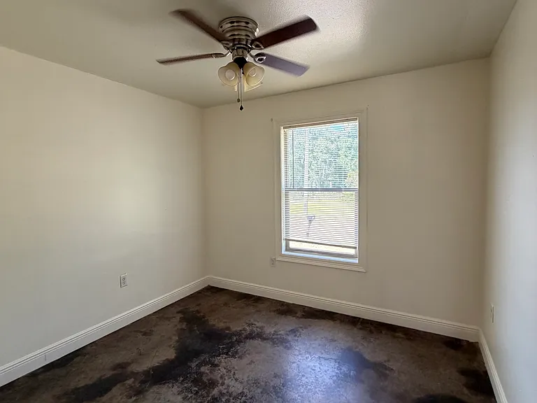 723 Kirkland St #723 — Photo 8