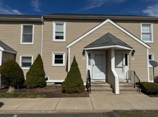 14 The Hamlet #14D, Enfield, CT 06082