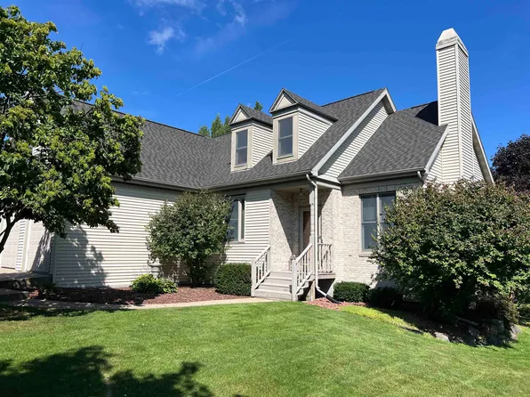 1820 Chapin Ct, Stoughton, WI 53589