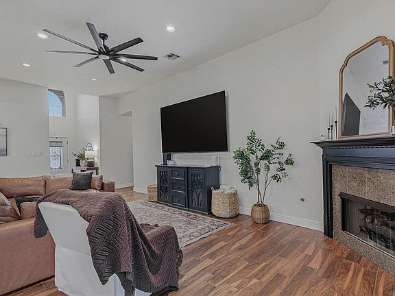 5th image of 26339 Poplar Glen Dr