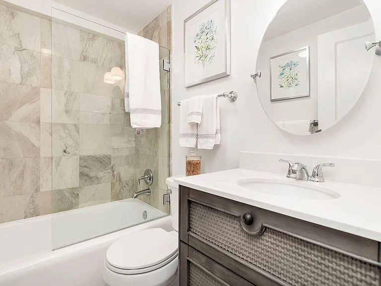 401 Peruvian Ave #1040 — Photo 11