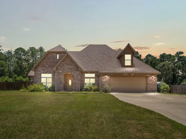 233 Kas Rd, Leesville, LA 71446