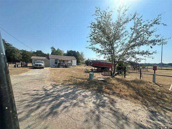 2nd image of 360 County Road 1142